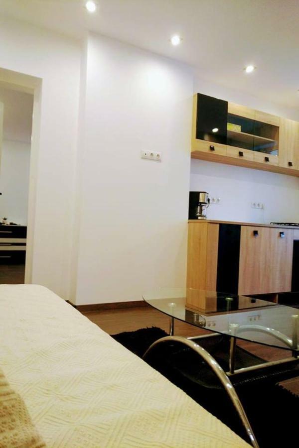 Luxury Accommodation Republicii Brașov Exterior foto